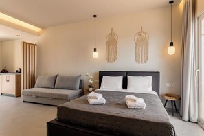 Coffres-forts dans les chambres, fer et planche à repasser