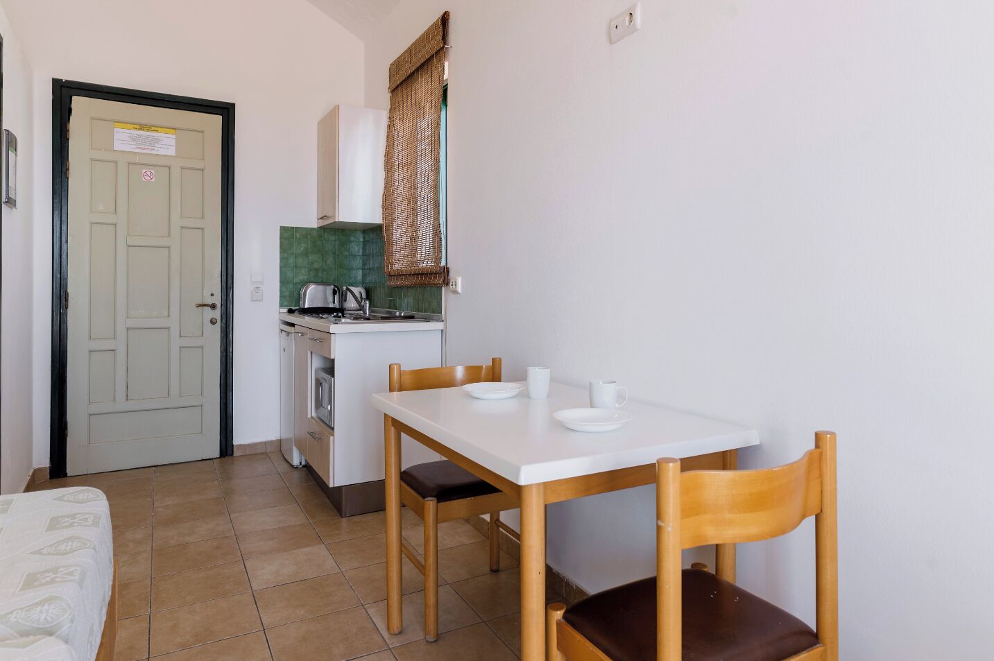 Double or Twin Room | Safe på rommet, strykejern/-brett, sengetøy og rullestolvennlig