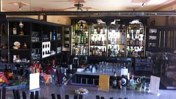 Bar (en la propiedad)