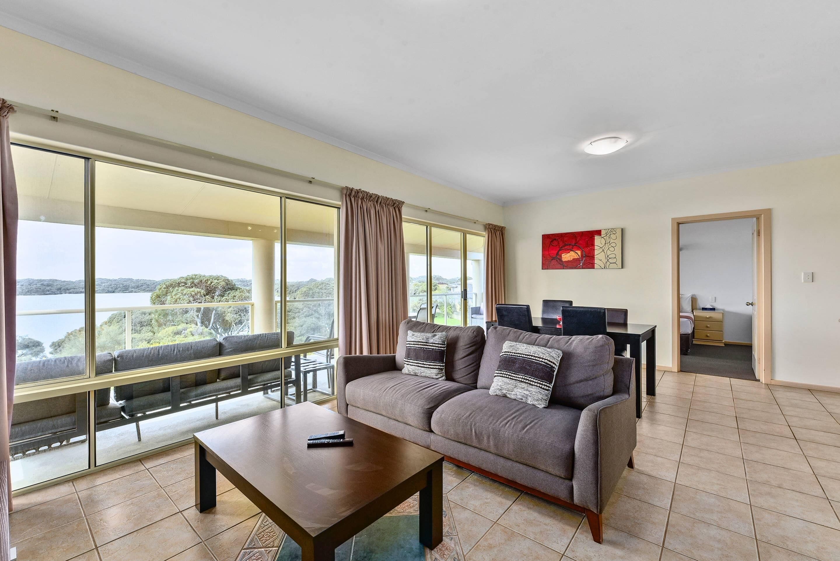 公寓, 多张床, 无烟房 (Efficiency) | 熨斗/熨衣板、免费 WiFi、床单