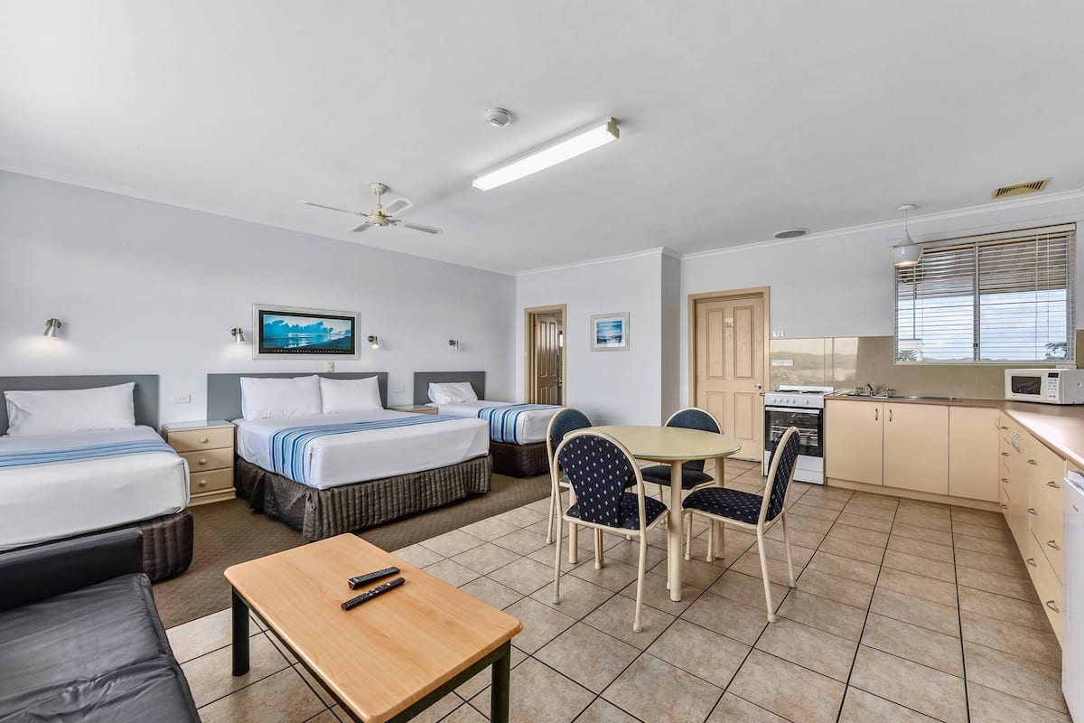 Room, Multiple Beds, Non Smoking (Efficiency) | 2 bedrooms, iron/ironing board, free WiFi, bed sheets