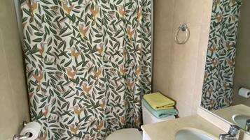 Apartamento estándar (2 people) | Baño