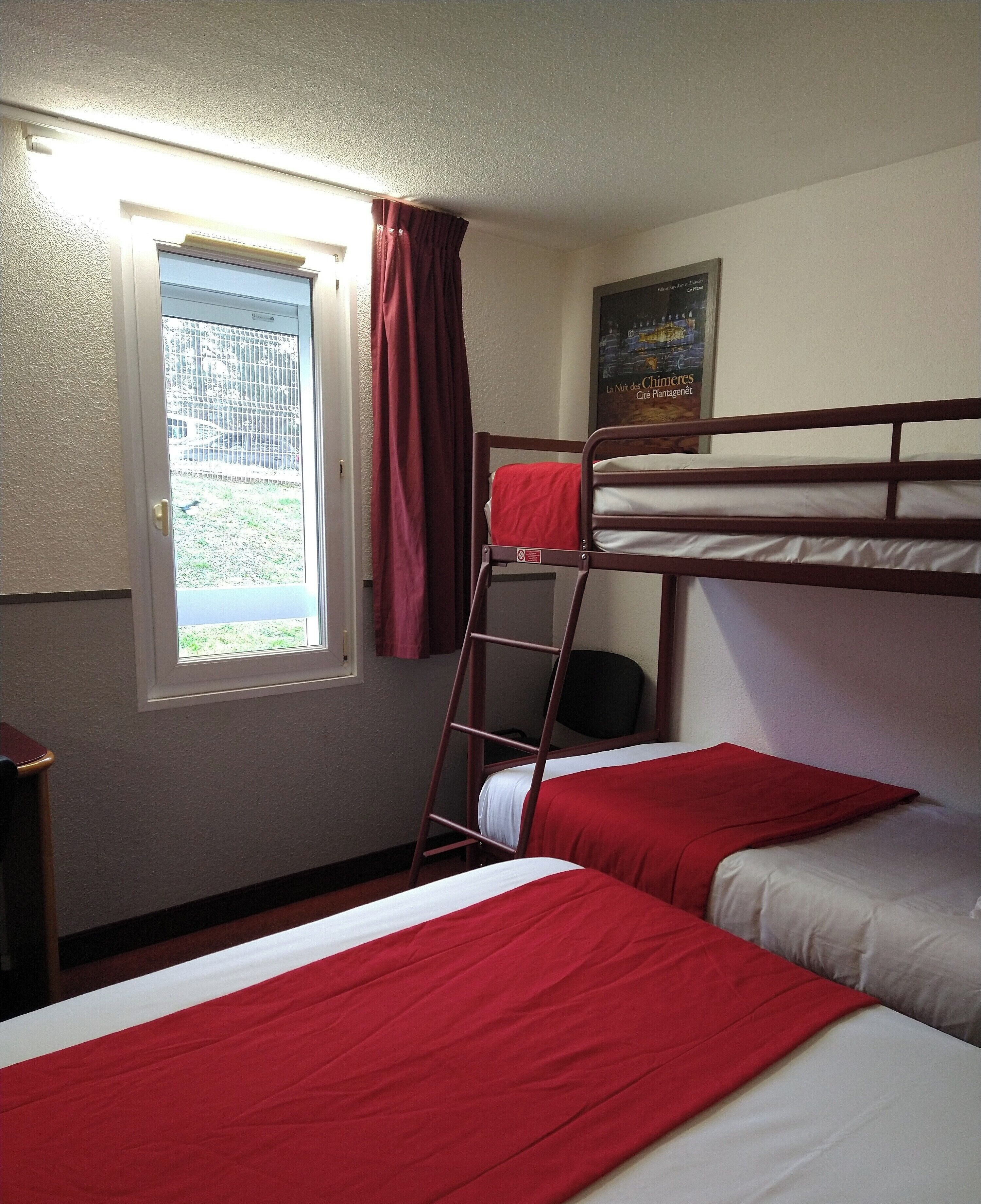 family room | laptop workspace, blackout curtains, soundproofing, free wifi