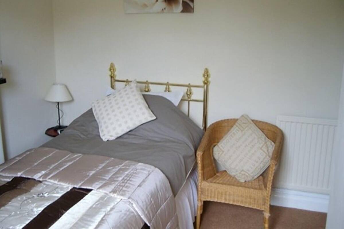 Quarto solteiro, 1 cama de solteiro, suíte
