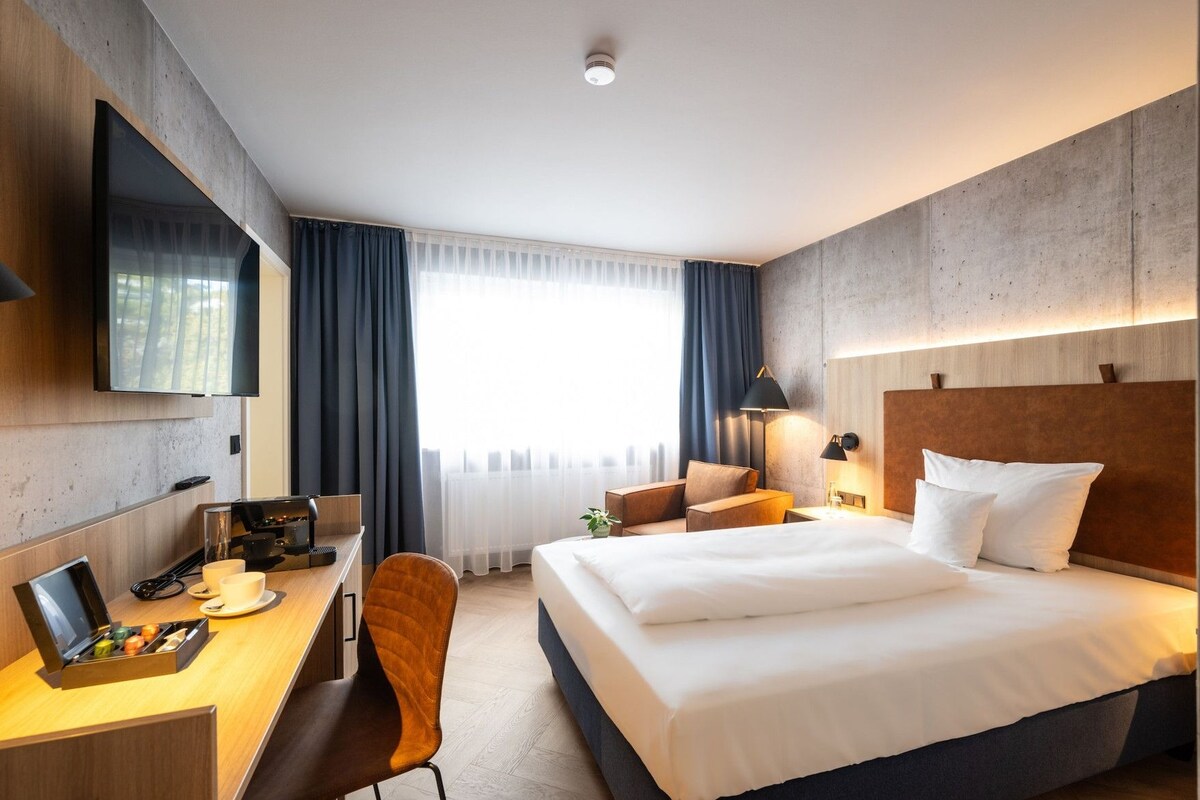 Ropa de cama hipoalergénica y minibar 