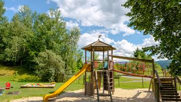 Children's play area - outdoor