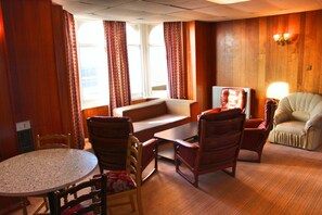 Games room - Headlands Hotel (Blackpool)