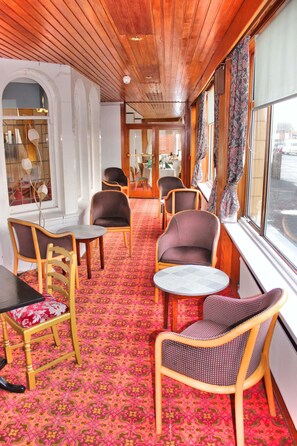 Interior detail - Headlands Hotel (Blackpool)