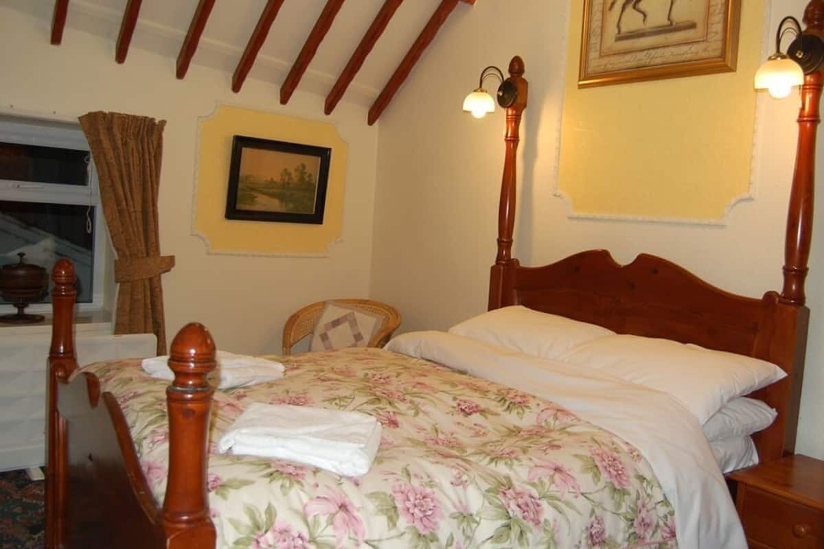 Double Room, Ensuite (with Shower & Bath)