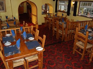 Dining - Britannia Inn (Llangollen)