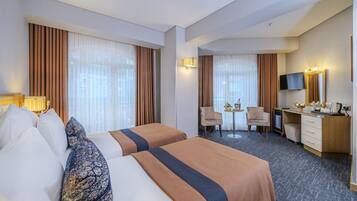 Standard Twin Room | Egyptian cotton sheets, premium bedding, minibar, in-room safe