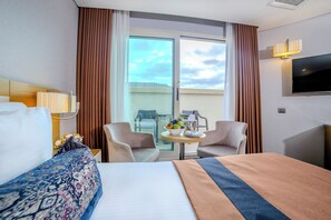 Sábanas de algodón egipcio, ropa de cama de alta calidad y minibar 