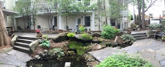 Highlands Inn
