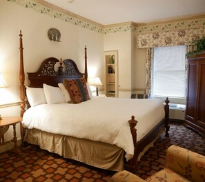 Deluxe Room, 1 King Bed | Iron/ironing board, free WiFi, bed sheets - Highlands Inn (Highlands)