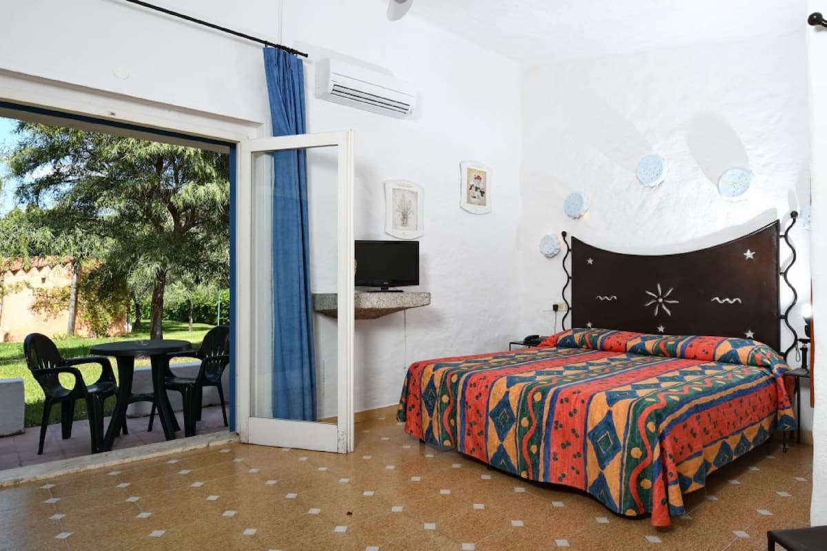 Bureau, draps fournis