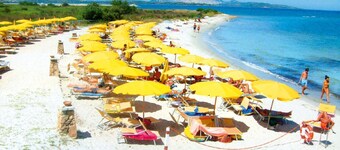 Bungalow Club Village