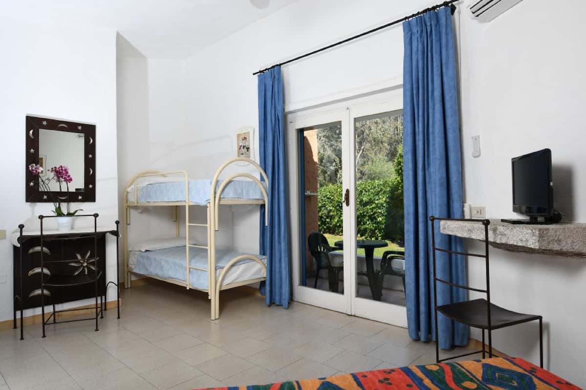 Bureau, draps fournis