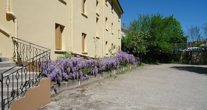Hôtel des Voyageurs