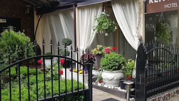 Fachada da propriedade
