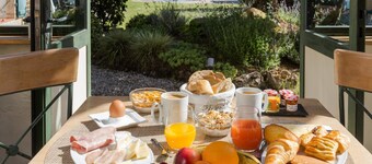 Domaine Le Martinet, The Originals Relais 飯店