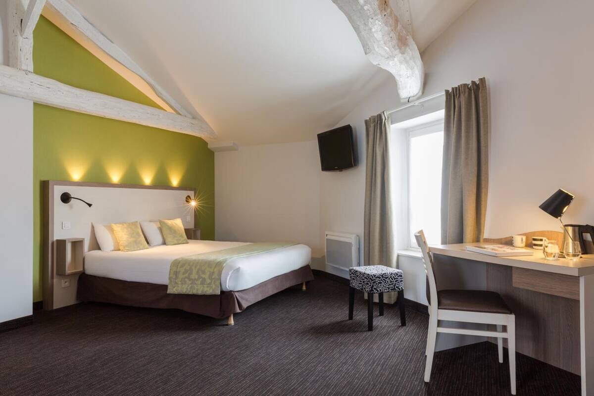 in-room safe, desk, free cots/infant beds, rollaway beds