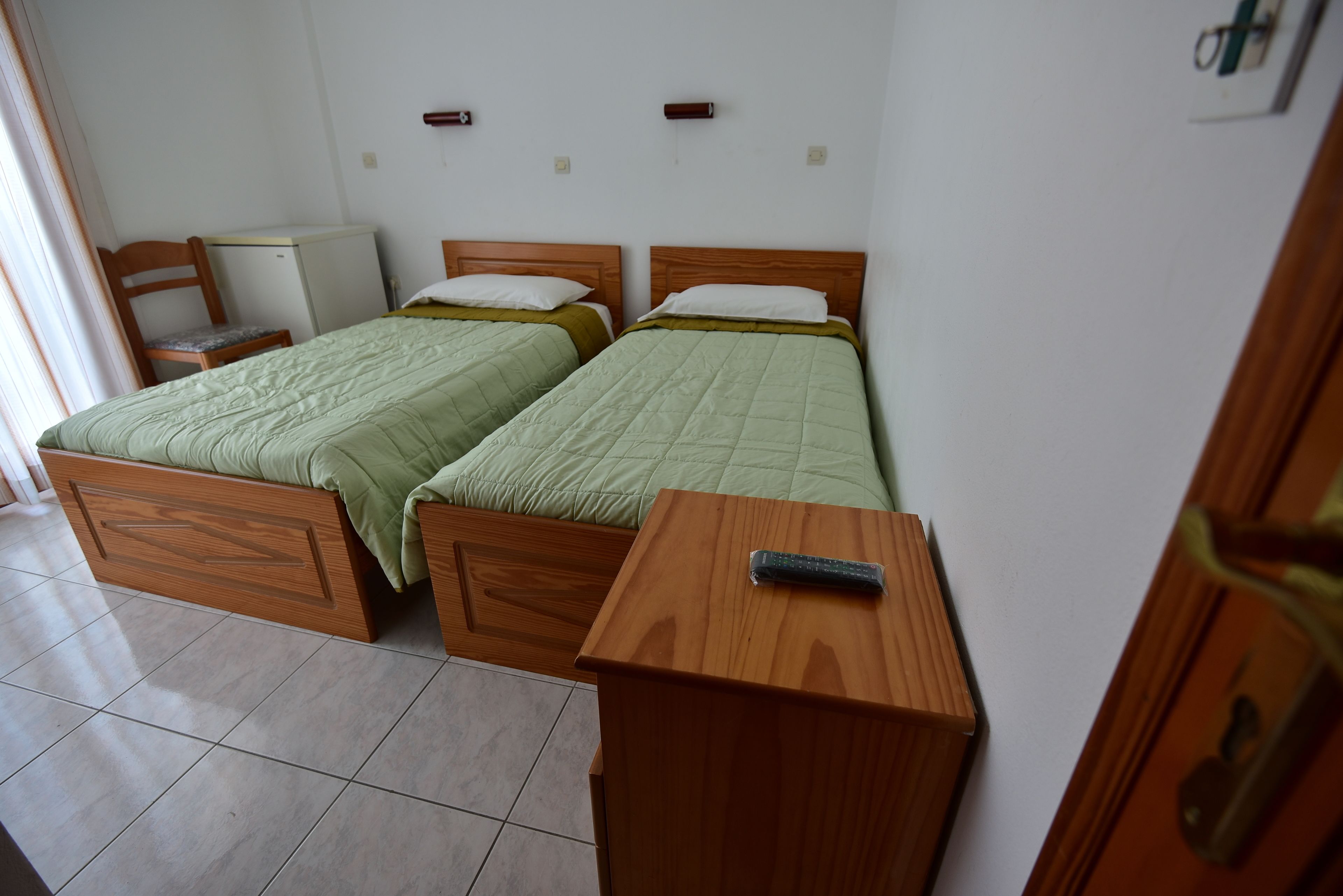 economy double or twin room | iron/ironing board, free wifi, bed sheets