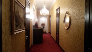 Interior entrance - Hotel Oreanda (Odesa)