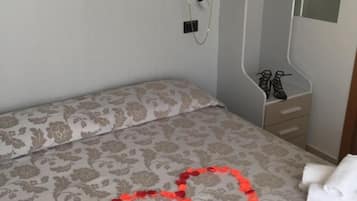 In-room safe, desk, cots/infant beds, free WiFi