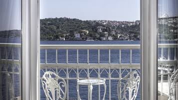 Penthouse Bosphorus Suite | Terrace/patio