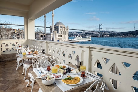 Outdoor banquet area. The Stay Bosphorus