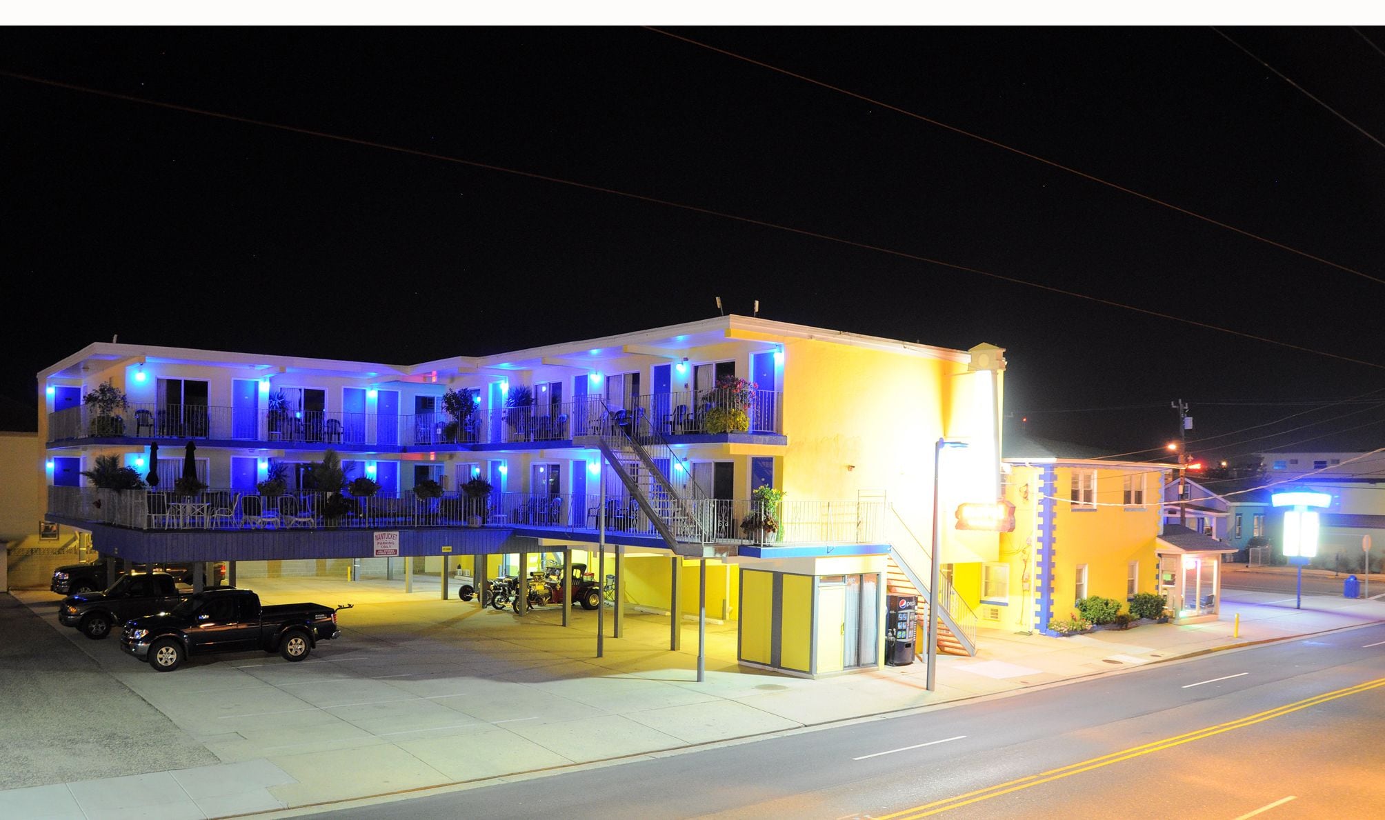 Façade de l’hébergement - soirée/nuit