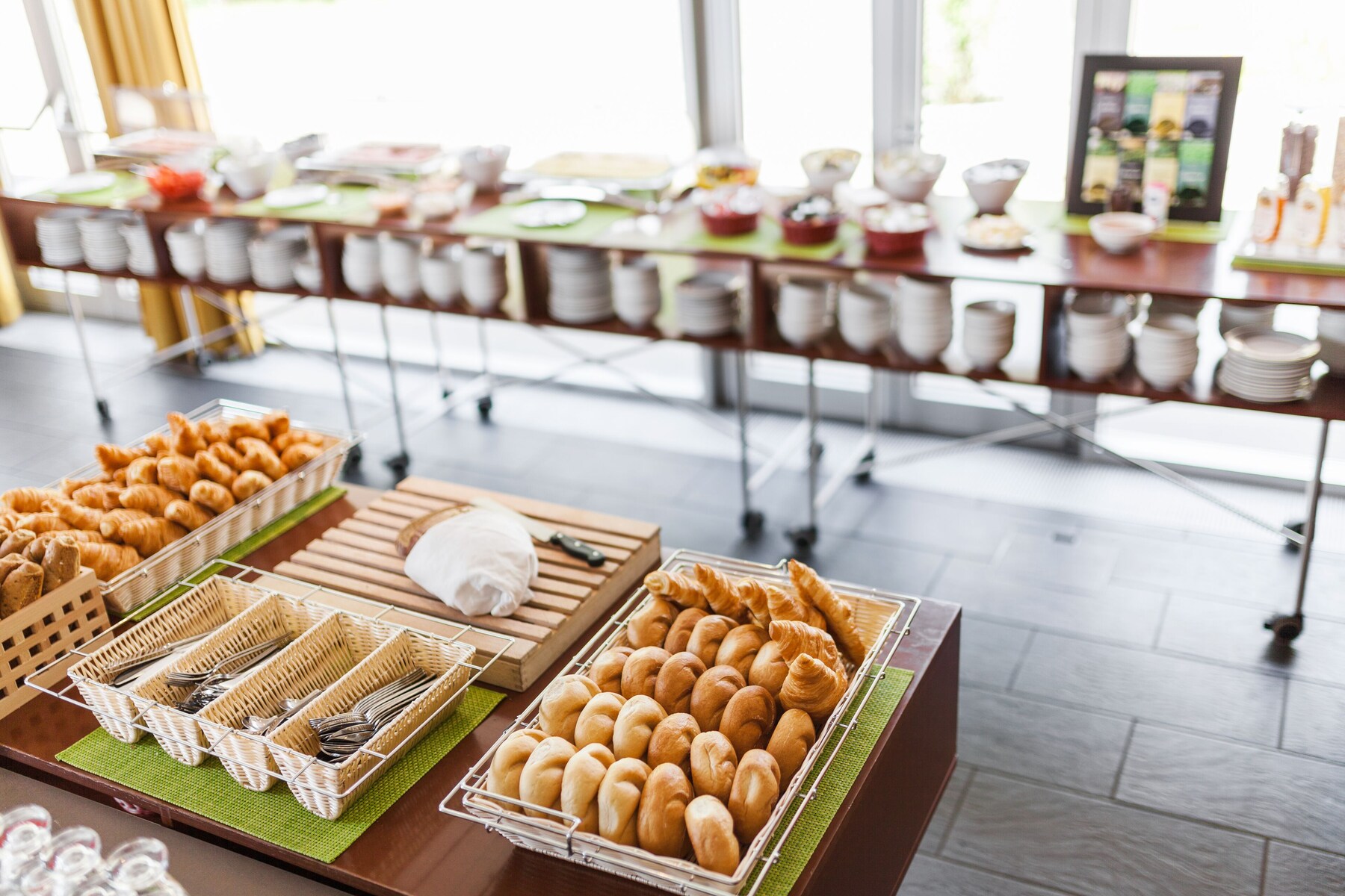 Tägliches kontinentales Frühstück gegen Gebühr