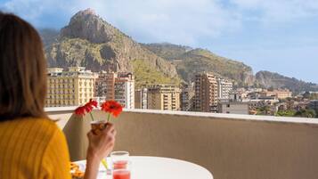 Deluxe Apartment (size L) | View from room