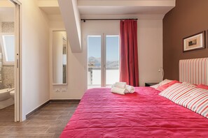 Exclusive Suite | Premium bedding, in-room safe, blackout curtains, iron/ironing board - Marbela Apartments & Suites (Palermo)