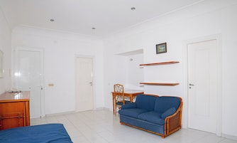 Suite Junior | Área de estar | TV 30 polegadas com canais digitais