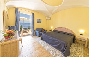 Chambre double supérieure avec vue sur mer
