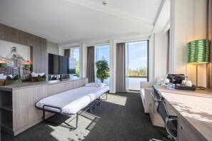 Executive Room, 1 King Bed (1 Single Bed, Panoramic View)