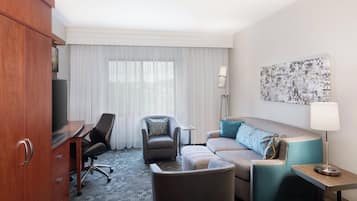 Suite, 1 chambre | Coin séjour