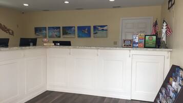 Check-in/check-out kiosk