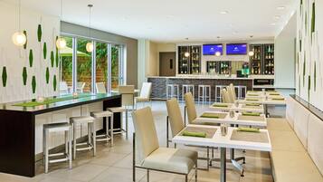 Desayuno continental incluido todos los días