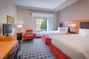 1 bilik tidur, meja, seterika/papan seterika, katil bayi/kot (percuma) 