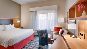 1 bedroom, desk, iron/ironing board, free cribs/infant beds