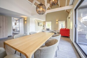 Luxury Apartment, Terrace