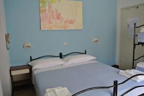 Quadruple Room | Premium bedding, desk, free cots/infant beds, free WiFi