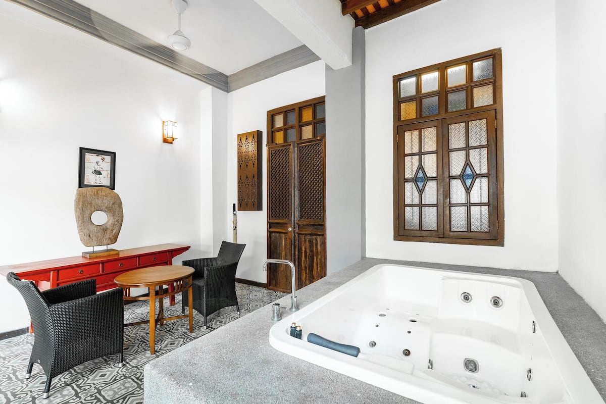 Clarke Terrace House with Private Outdoor Jacuzzi | 住宿內部