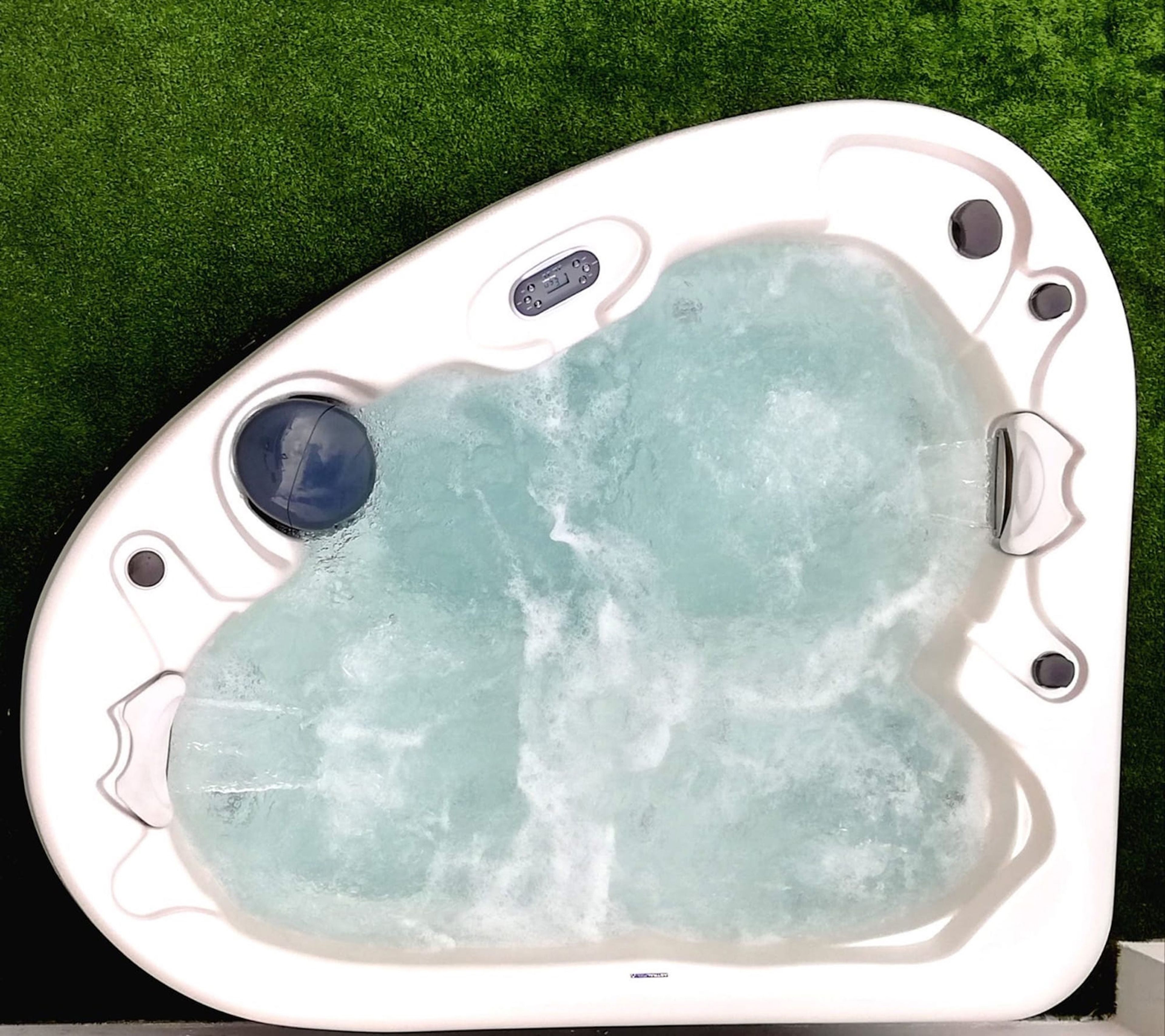 suite, terrace (and jacuzzi) | 1 bedroom, premium bedding, minibar, in-room safe