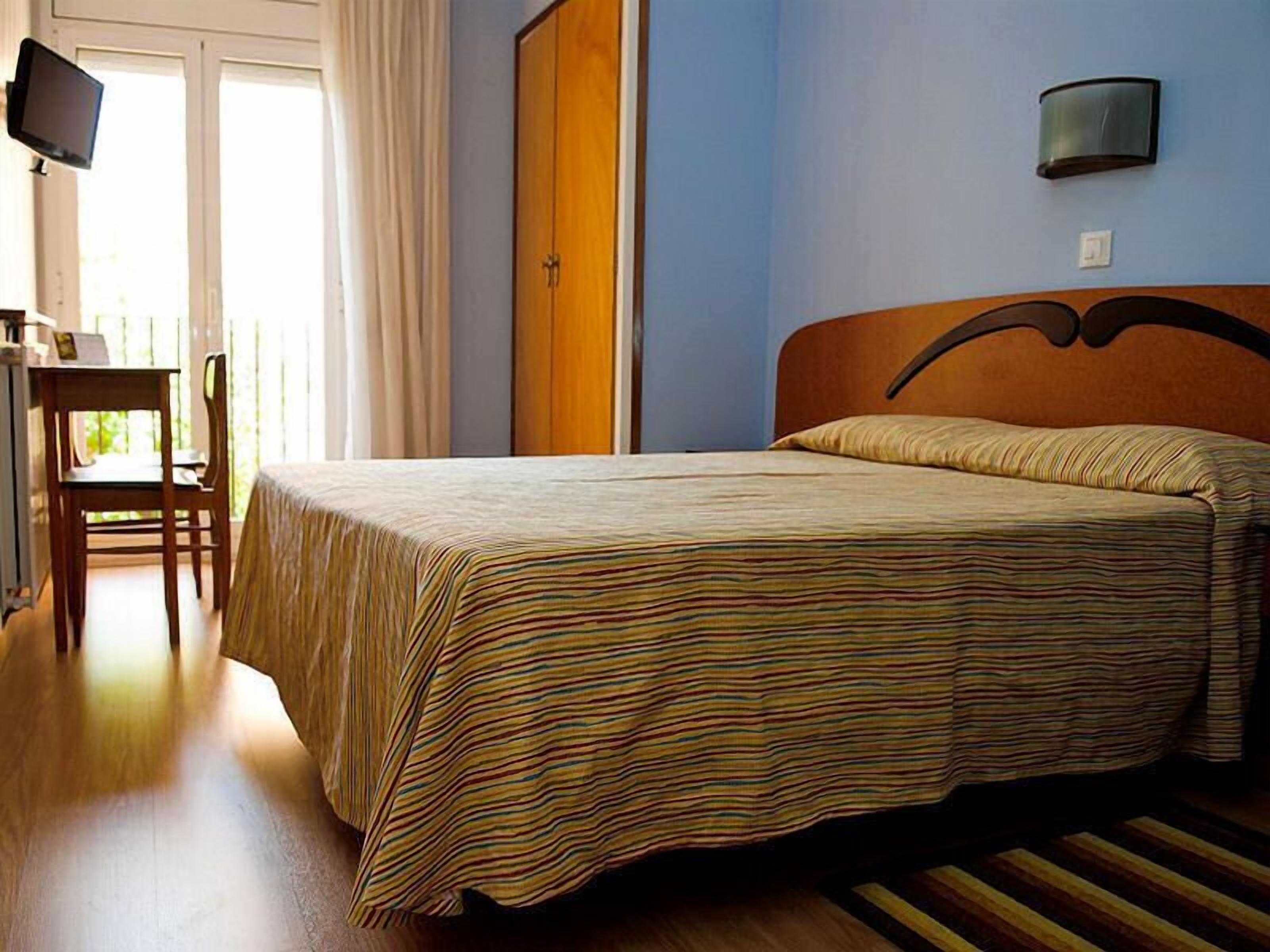 Foto - Hostal Fabrellas