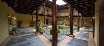 Hotel Castillo de Valdés Salas