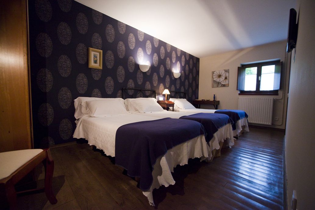 in-room safe, desk, iron/ironing board, cots/infant beds