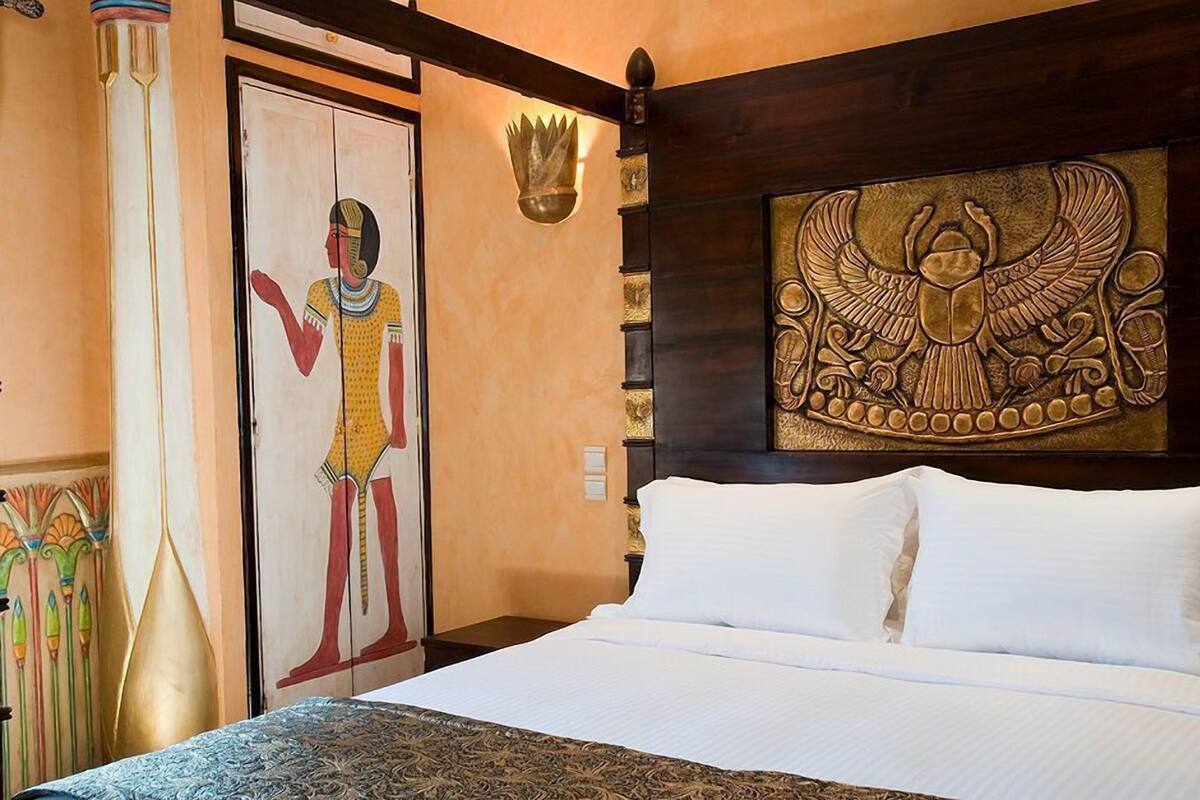 Suite Royal (Cleopatra) | Sábanas de algodón egipcio, camas Select Comfort y minibar
